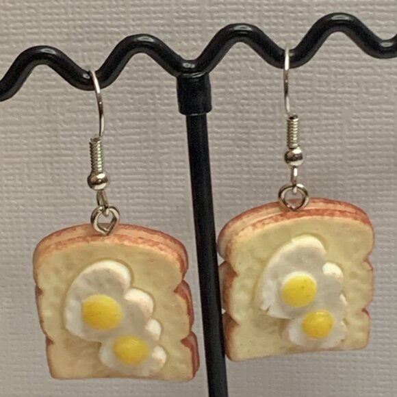 Toast Earring, Egg Earring, Funny Food Earring, Gift Idea, Silly Earring, Cook - Picture 4 of 5